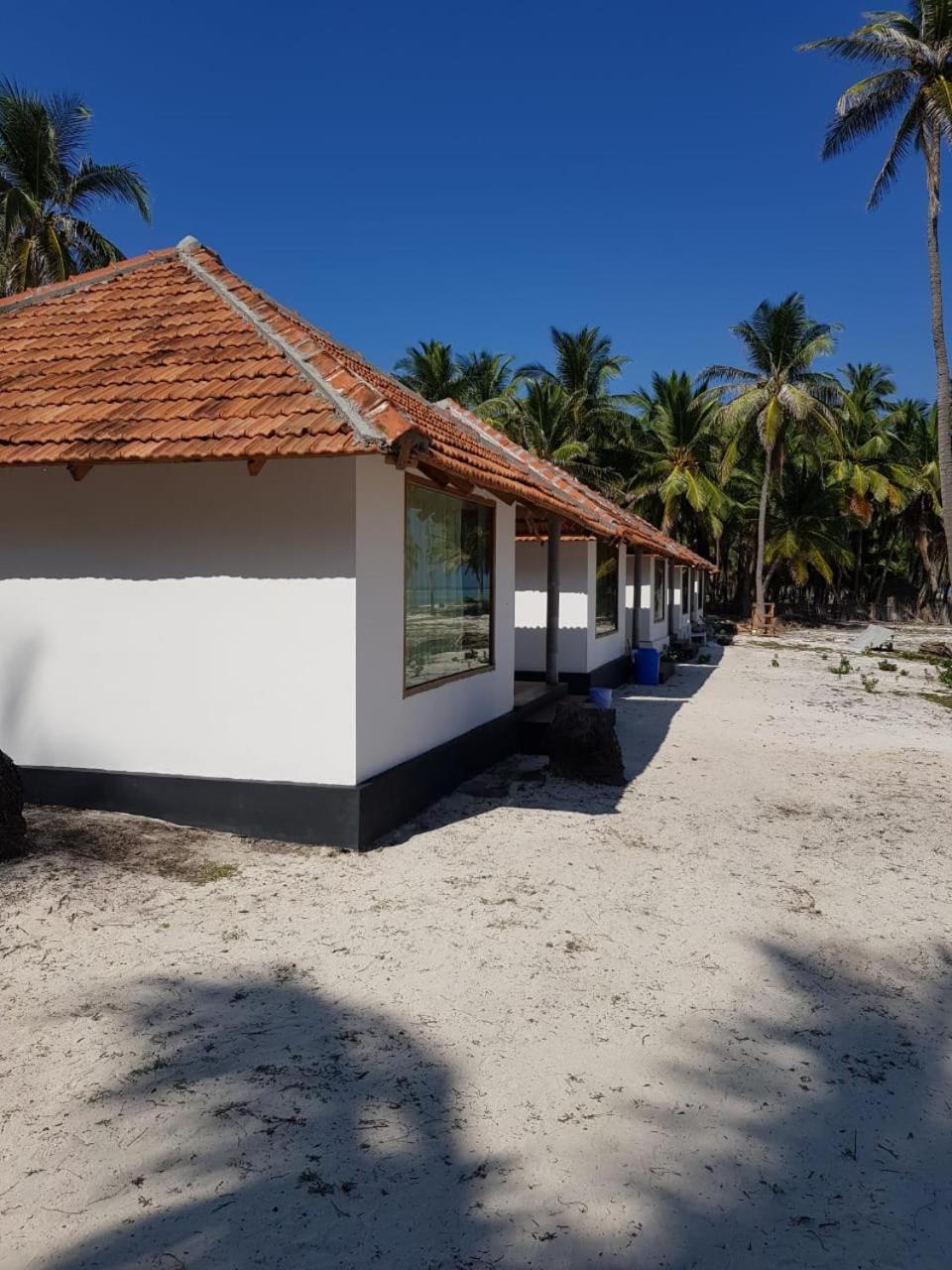Flyzone Seashell Cottages Only For Indian Nationals With Valid Entry Permit Agatti المظهر الخارجي الصورة